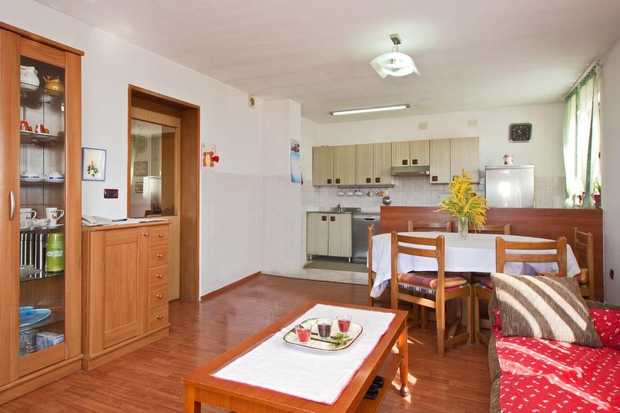 Holiday Home Ana Пула Экстерьер фото