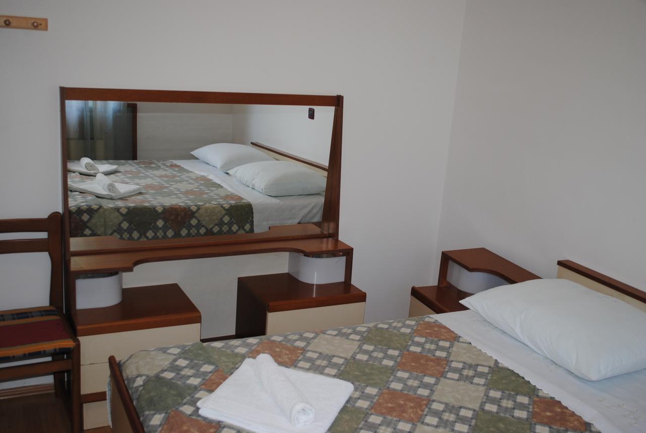 Holiday Home Ana Пула Экстерьер фото